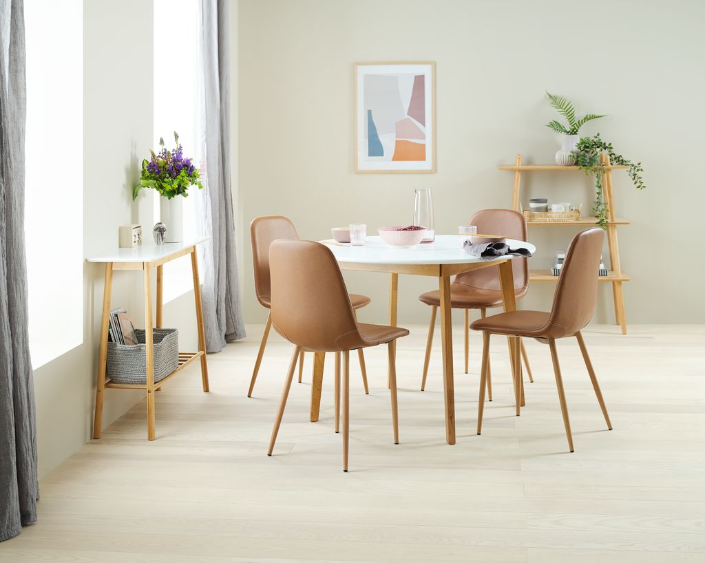 JEGIND D105 table white + 4 JONSTRUP cognac/oak chairs