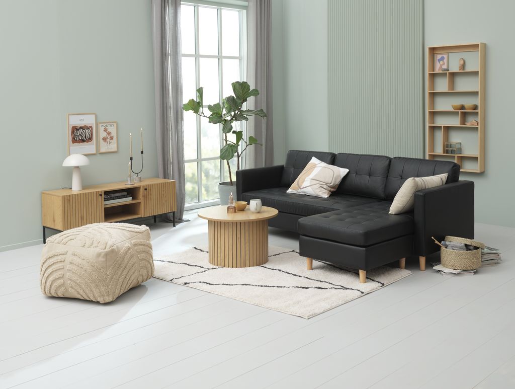 TV bench HEMDRUP 2 doors oak colour