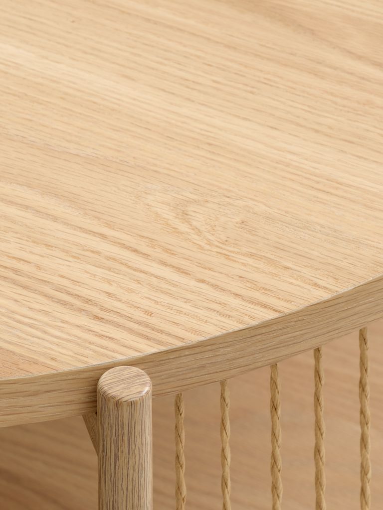 Coffee table SNESLEV D70 oak colour