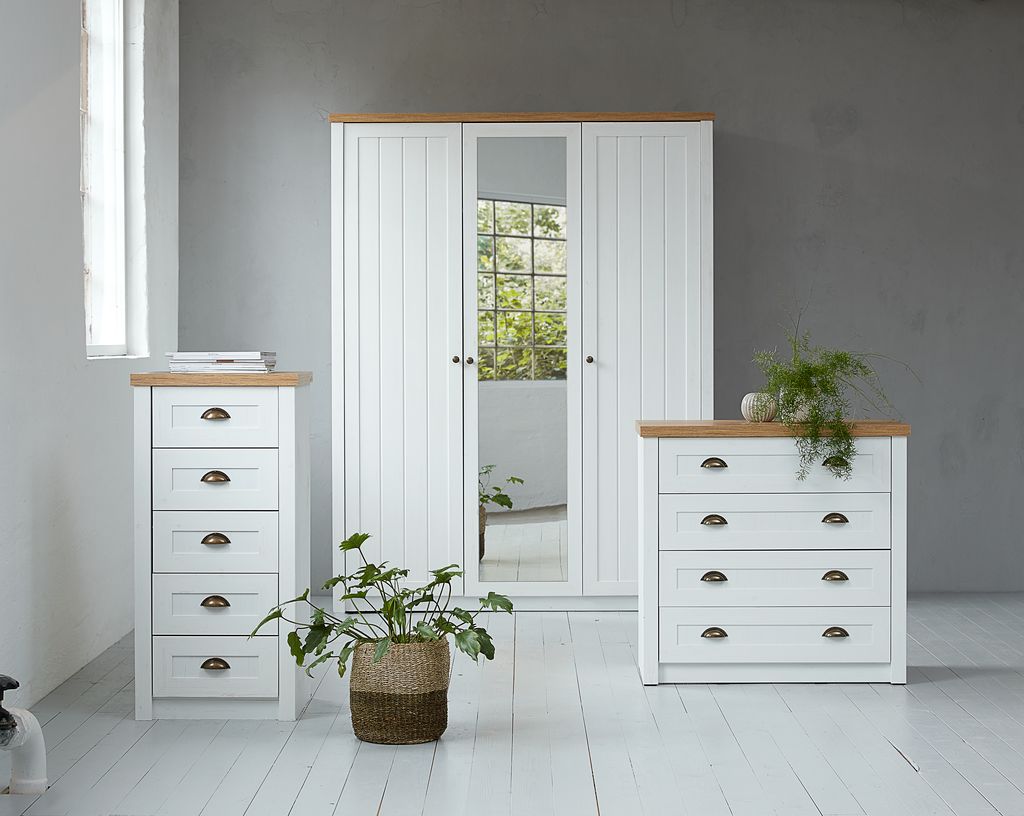 Wardrobe MARKSKEL 112x210 white/oak colour