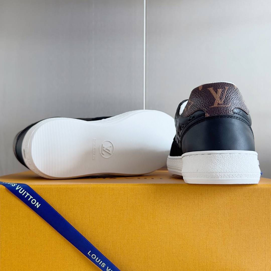 Louis Vuitton LV Stadium Sneaker Size 36-45