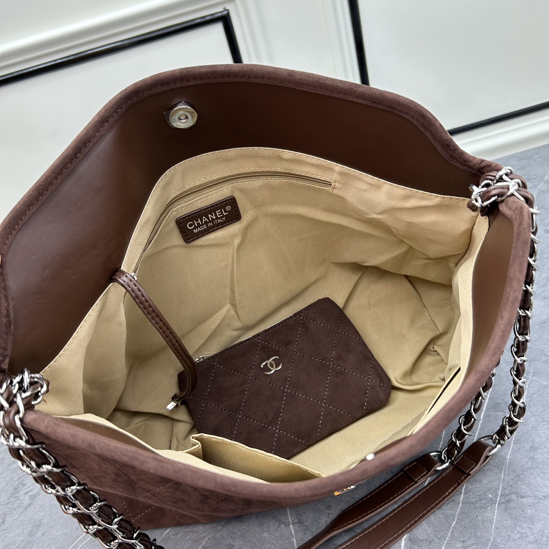 Chanel Women Shoulder Bags 47*30*13cm