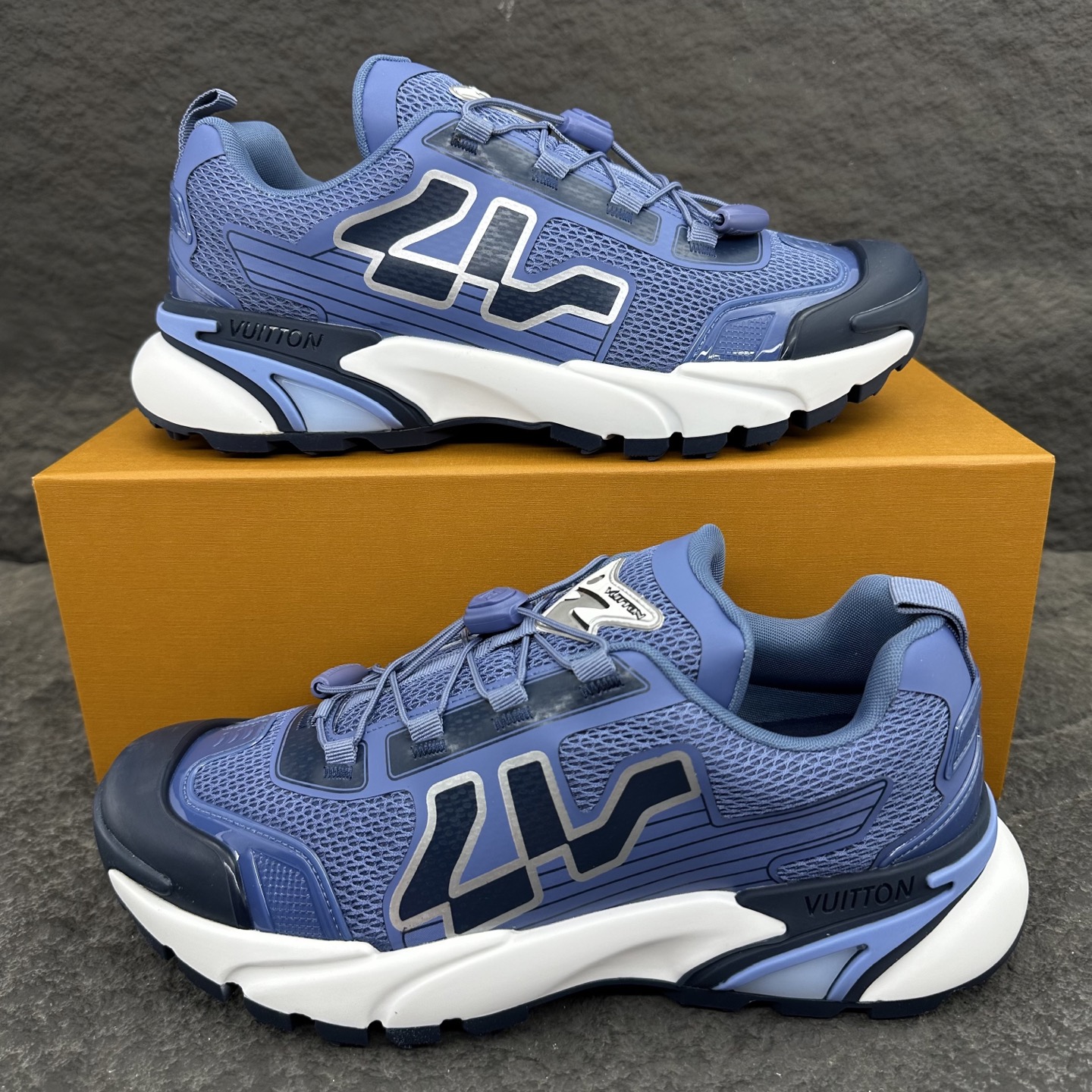 Louis Vuitton LV Runner Tatic Sneaker Size 38-46