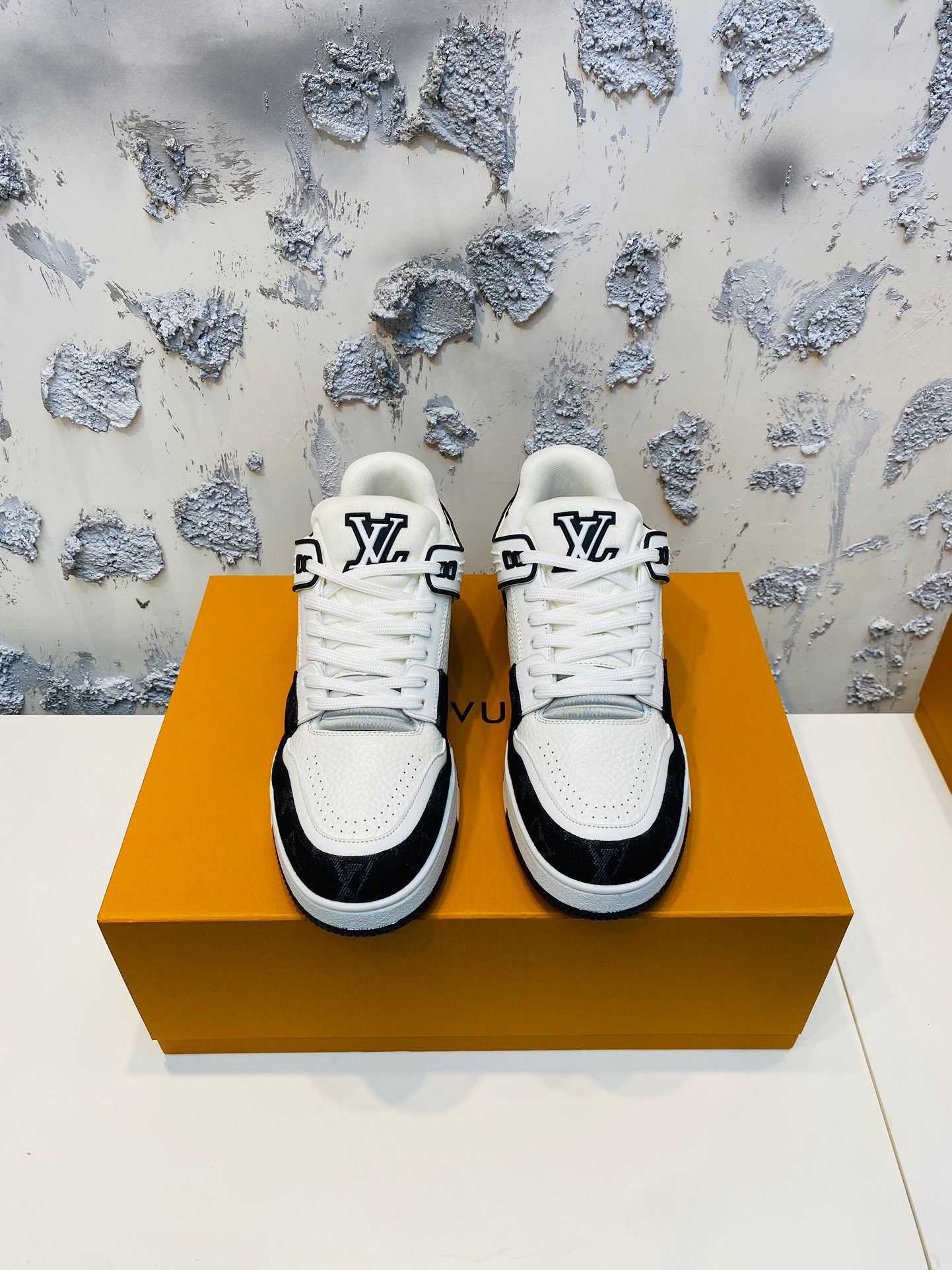 Louis Vuitton LV Trainer x Tyler Sneaker Size 40-46