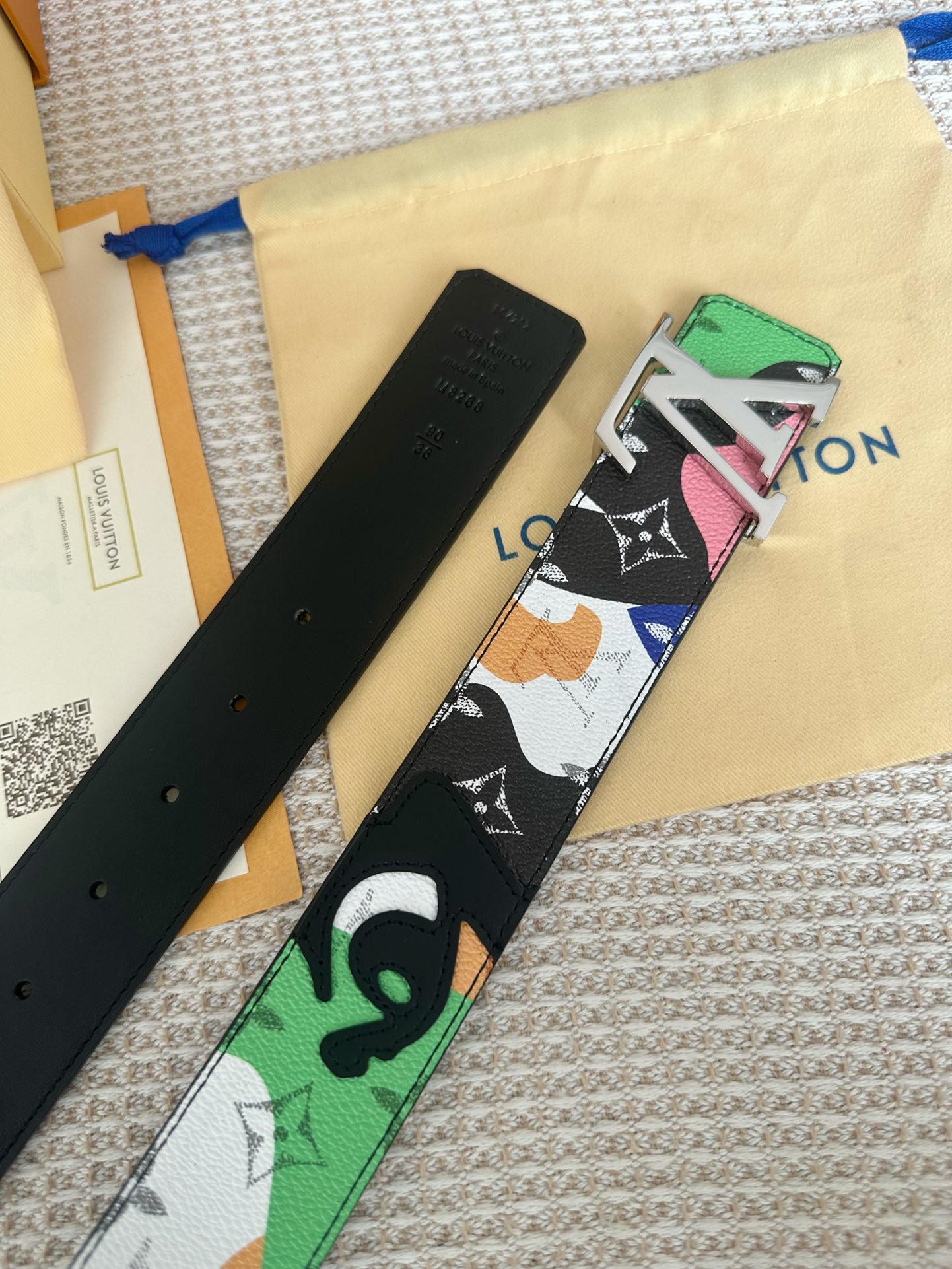 Louis Vuitton Men Belt Width 4cm