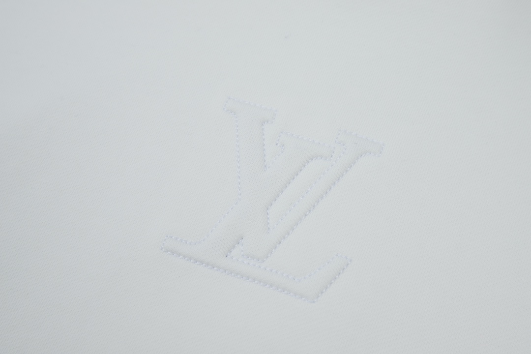 Louis Vuitton Unisex Sweatshirt Size S-XL