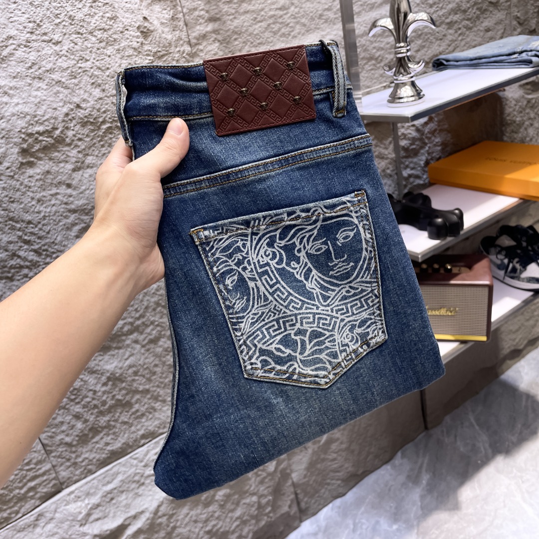 Versace Jeans Men Size 28-38