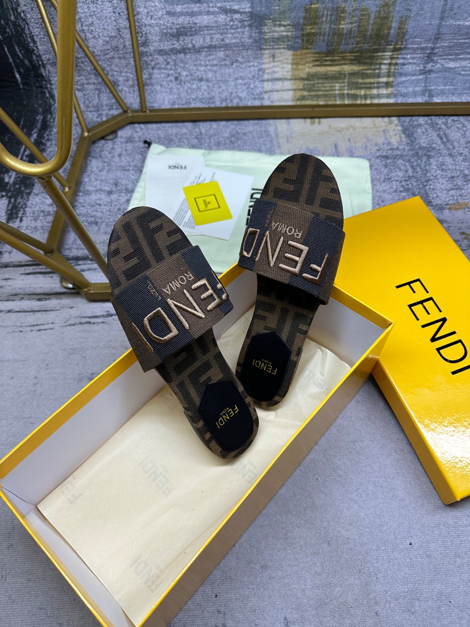 Fendi Slippers Size 36-42