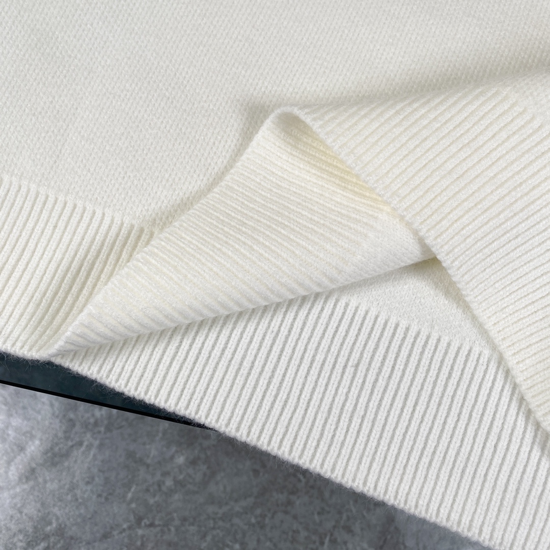 Louis Vuitton Unisex Sweatshirt Size S-L