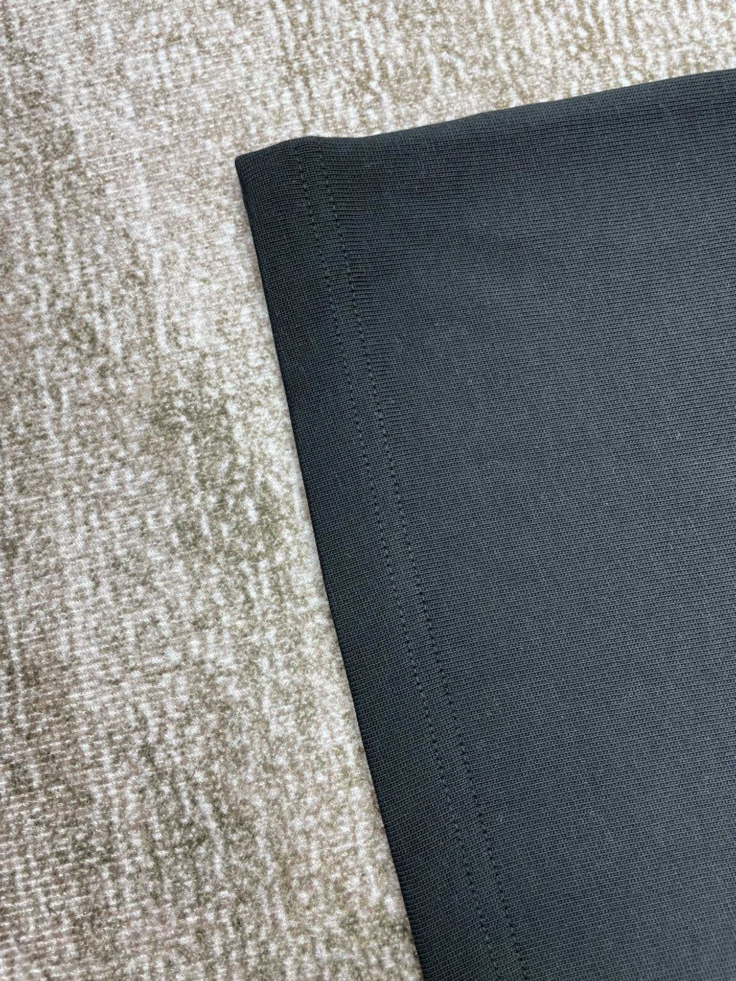 Amiri  Unisex Sweatshirt Size S-XL