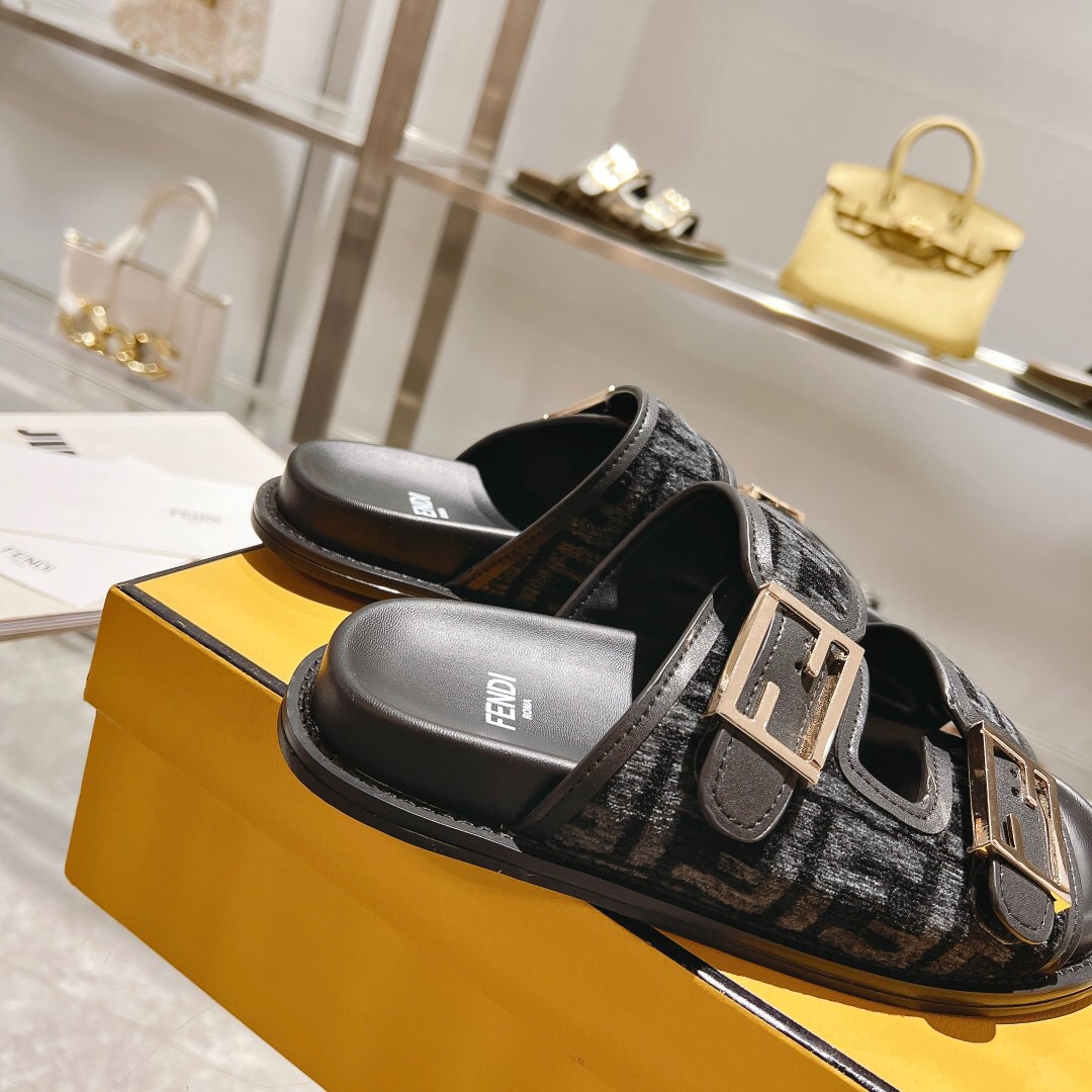 Fendi Slippers Size 36-45