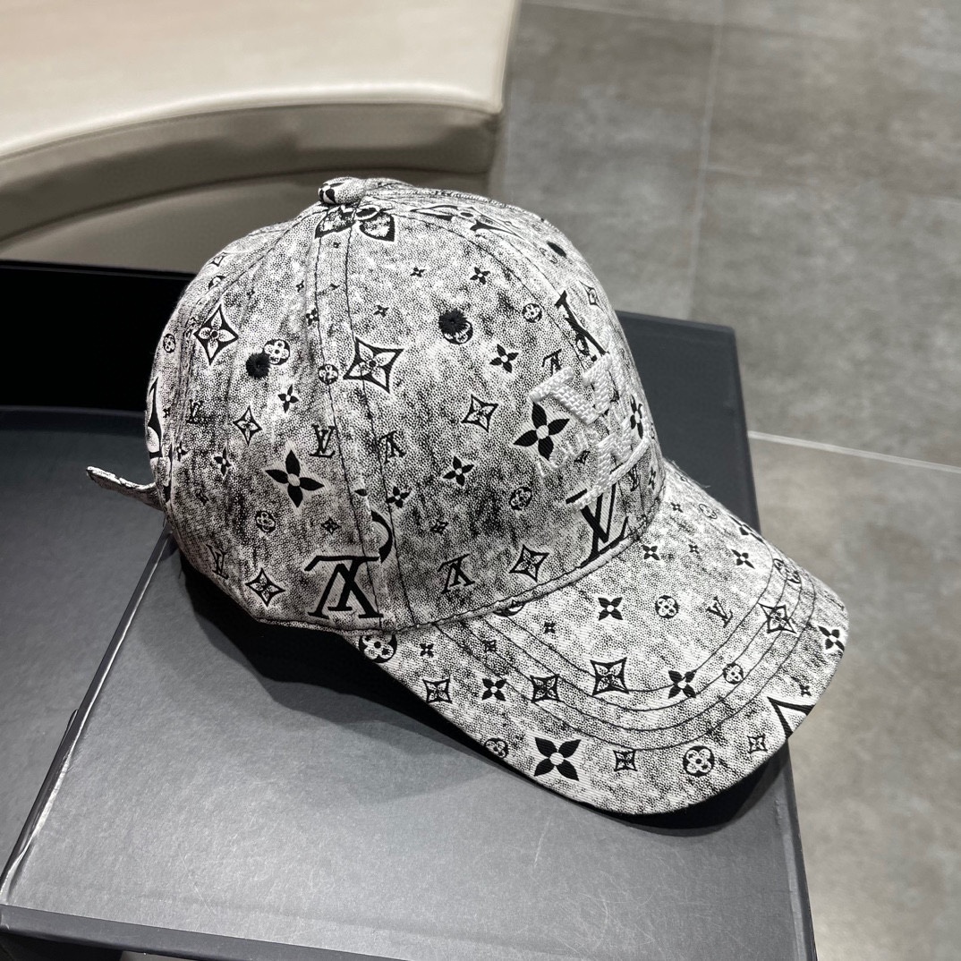 Louis Vuitton Baseball Cap