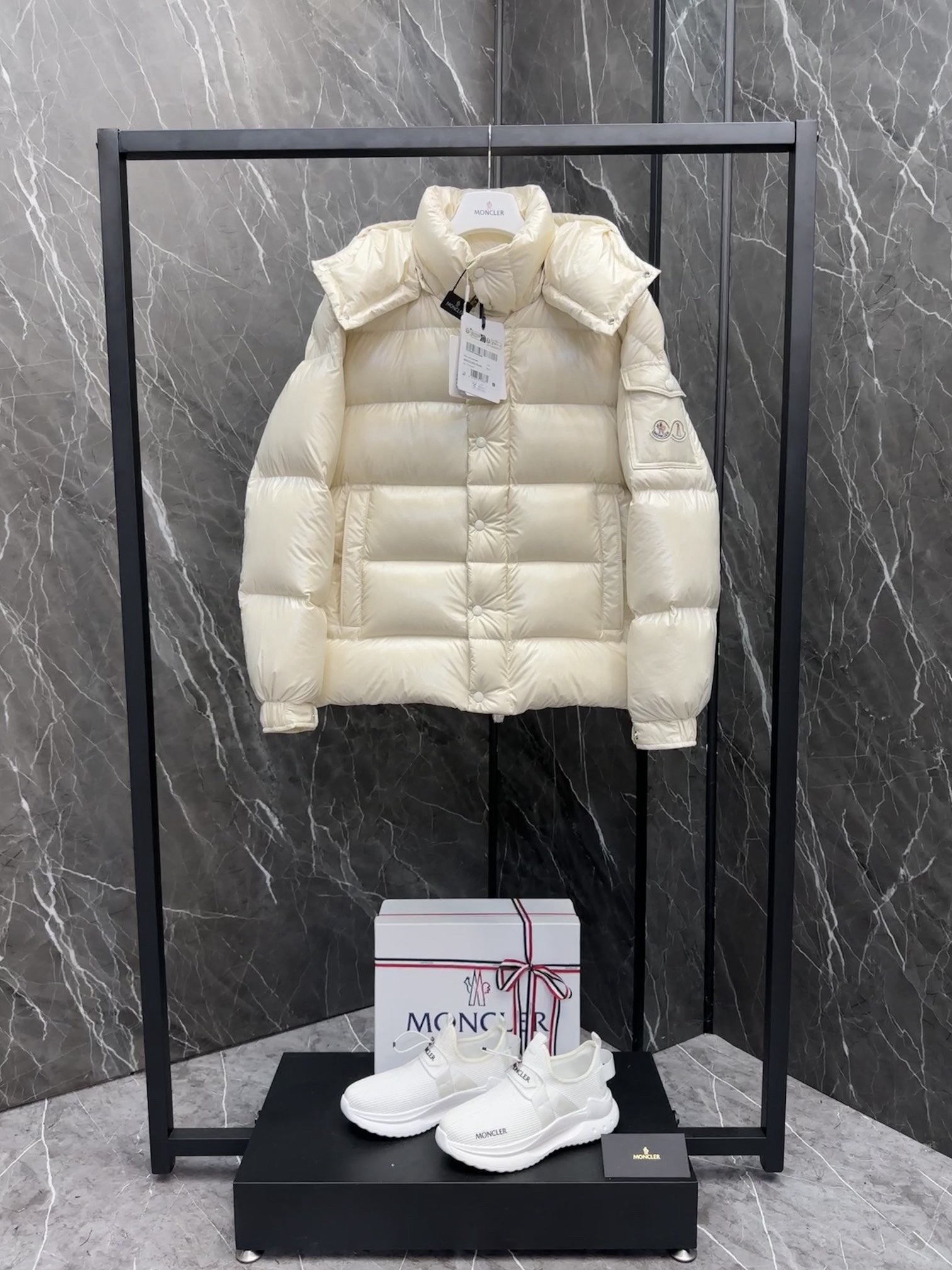 Moncler Maya 70 Down Jacket Size 1-5