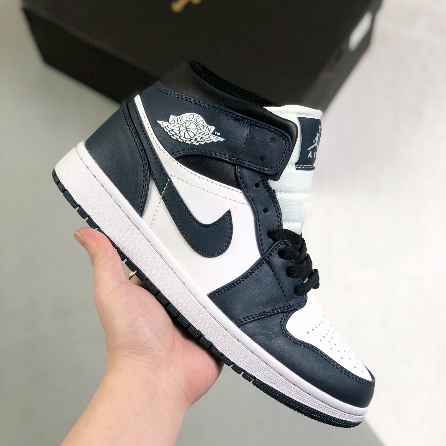 Nike Air Jordan 1 High Top Sneakers Shoes Gr. 36-46