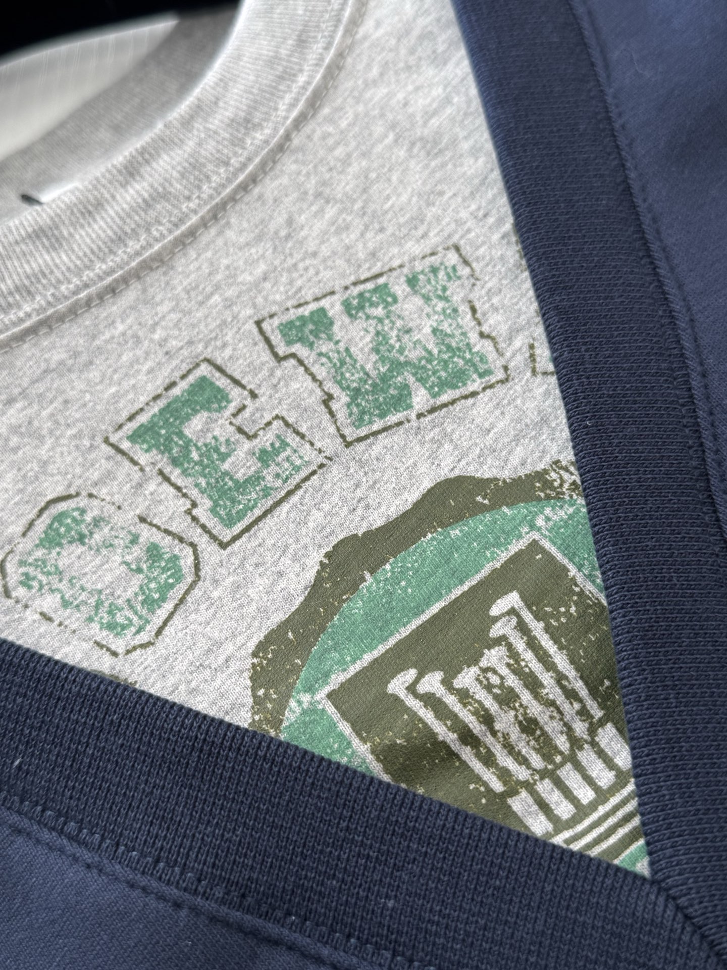 Loewe Unisex Sweatshirt Size S-XL