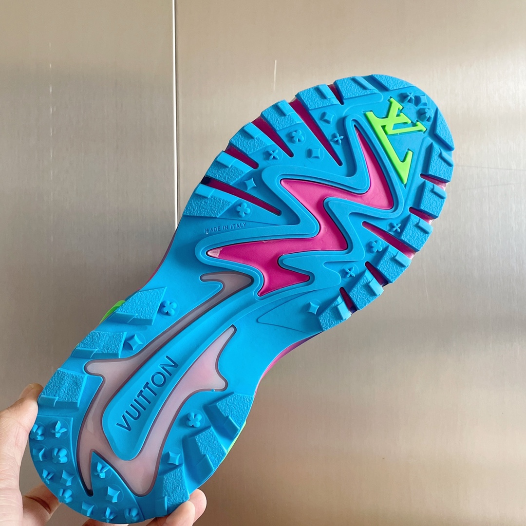 Louis Vuitton LV Runner Tatic Sneaker Size 40-46