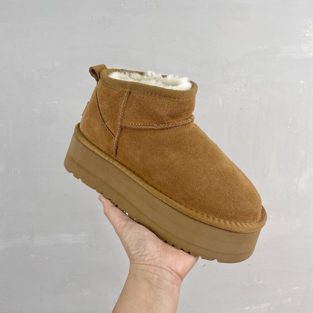 UGG Women Boots Size 35-40