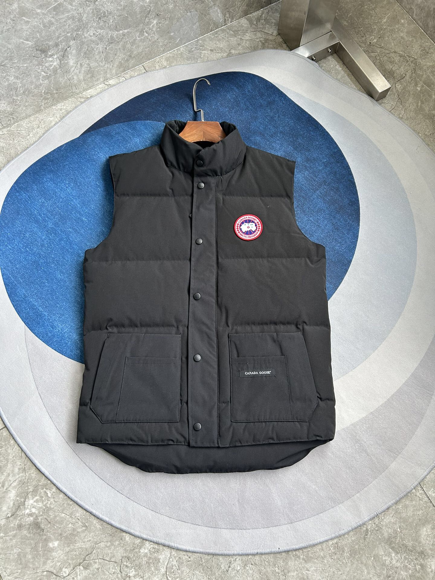 Canada Goose E20 Freestyle Vest-WD Men Winter Vest Size S-XXL