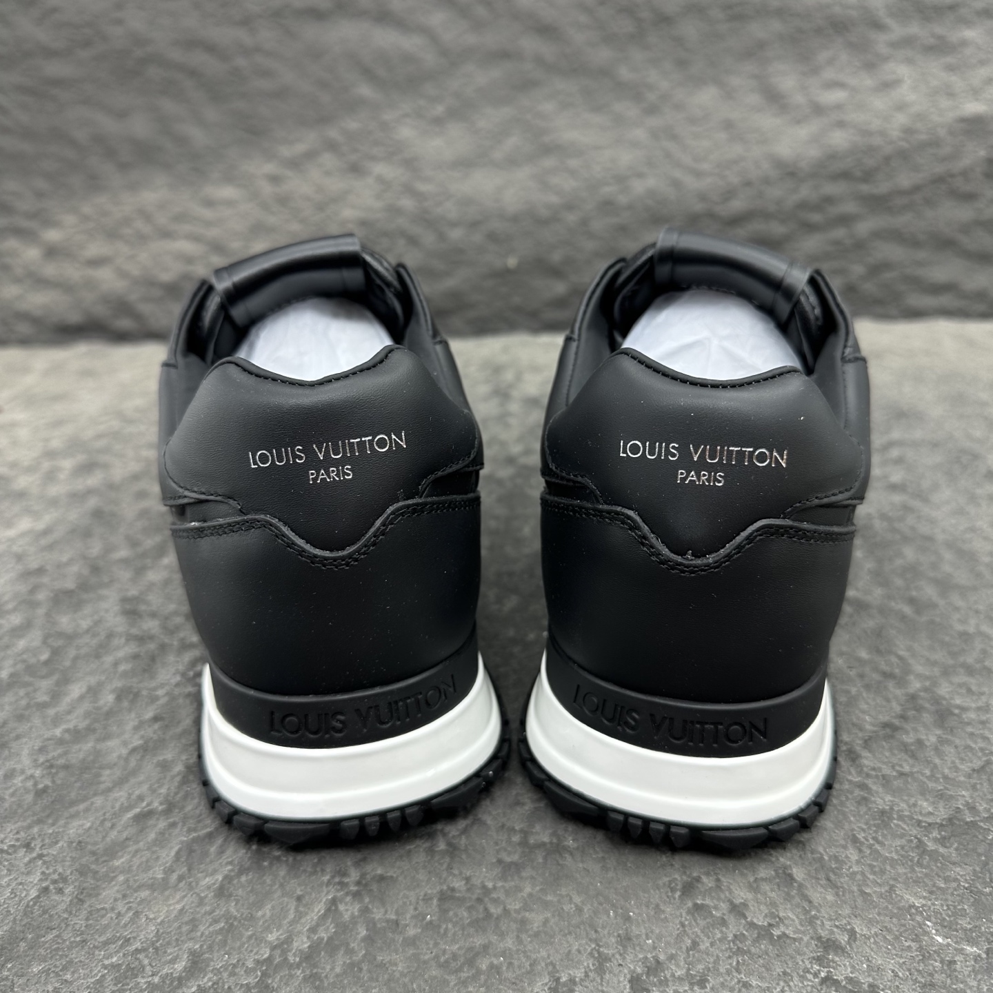 Louis Vuitton Run Away Sneaker For Men Size 39-46