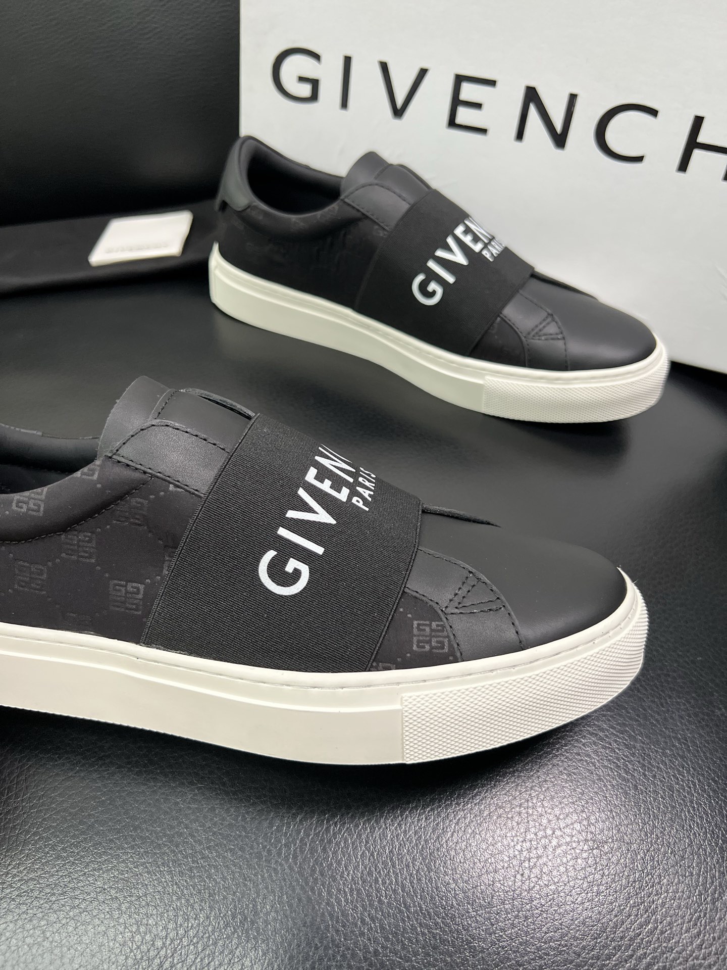 Givenchy City Sport Sneaker Size 36-46