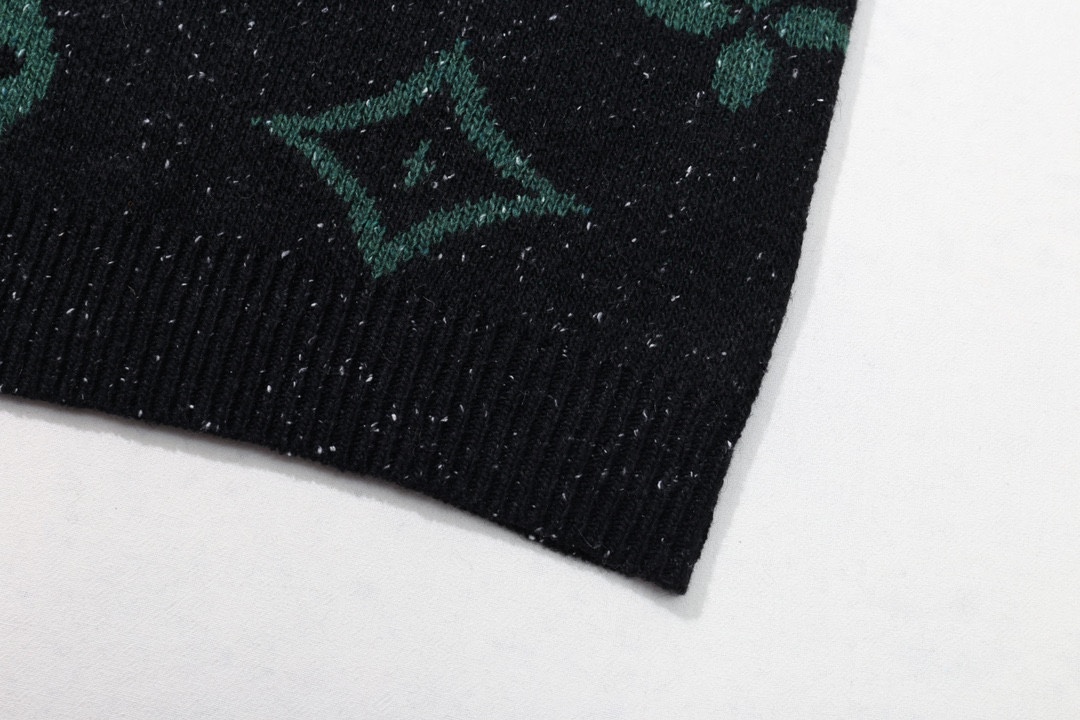 Louis Vuitton Unisex Sweatshirt Size S-XL