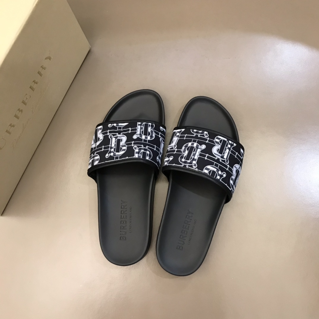 Burberry Mens Sandals Gr. 40-45
