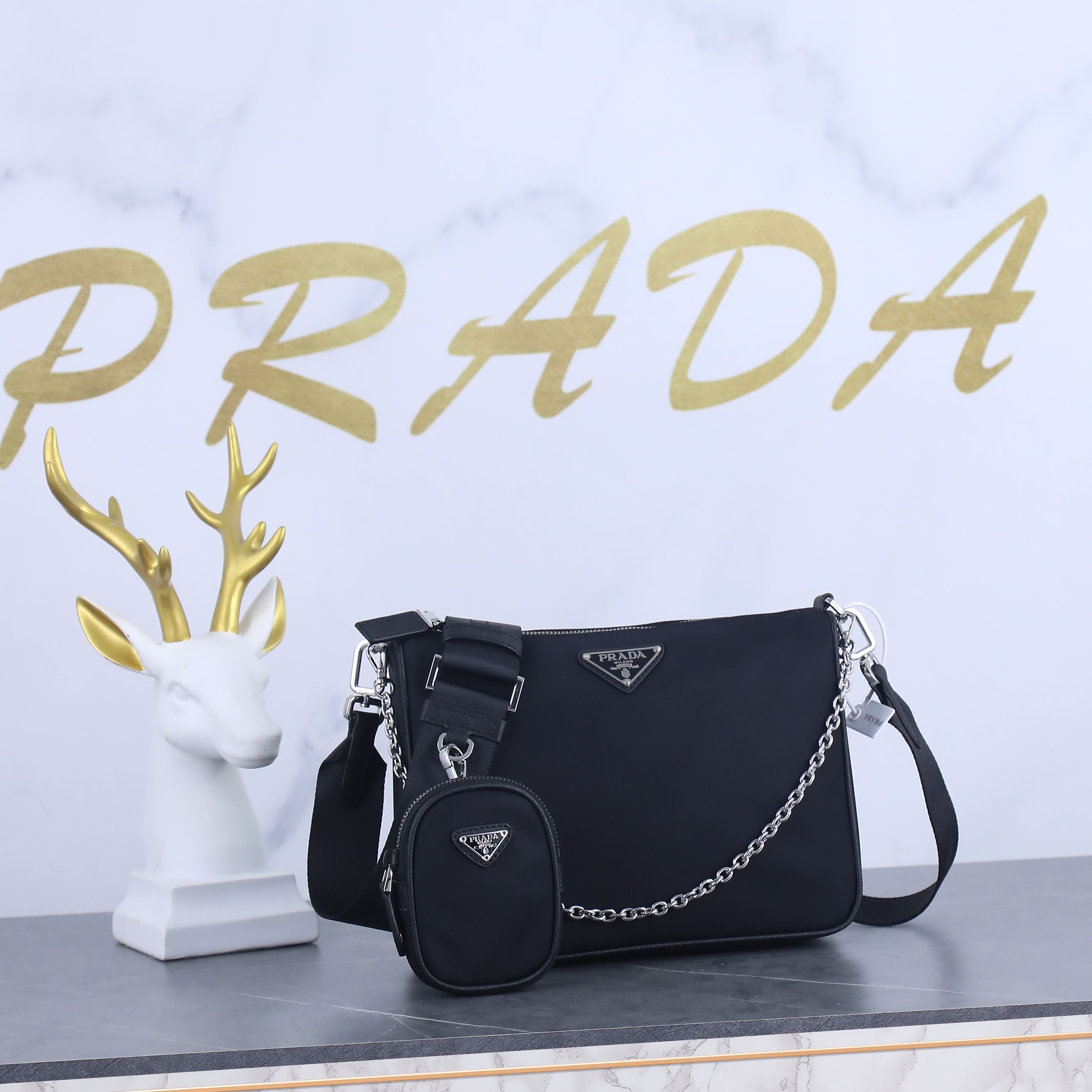 Prada 2VH113 Re-Nylon and Saffiano Leather Shoulder Bags Size 24*18.5*6cm