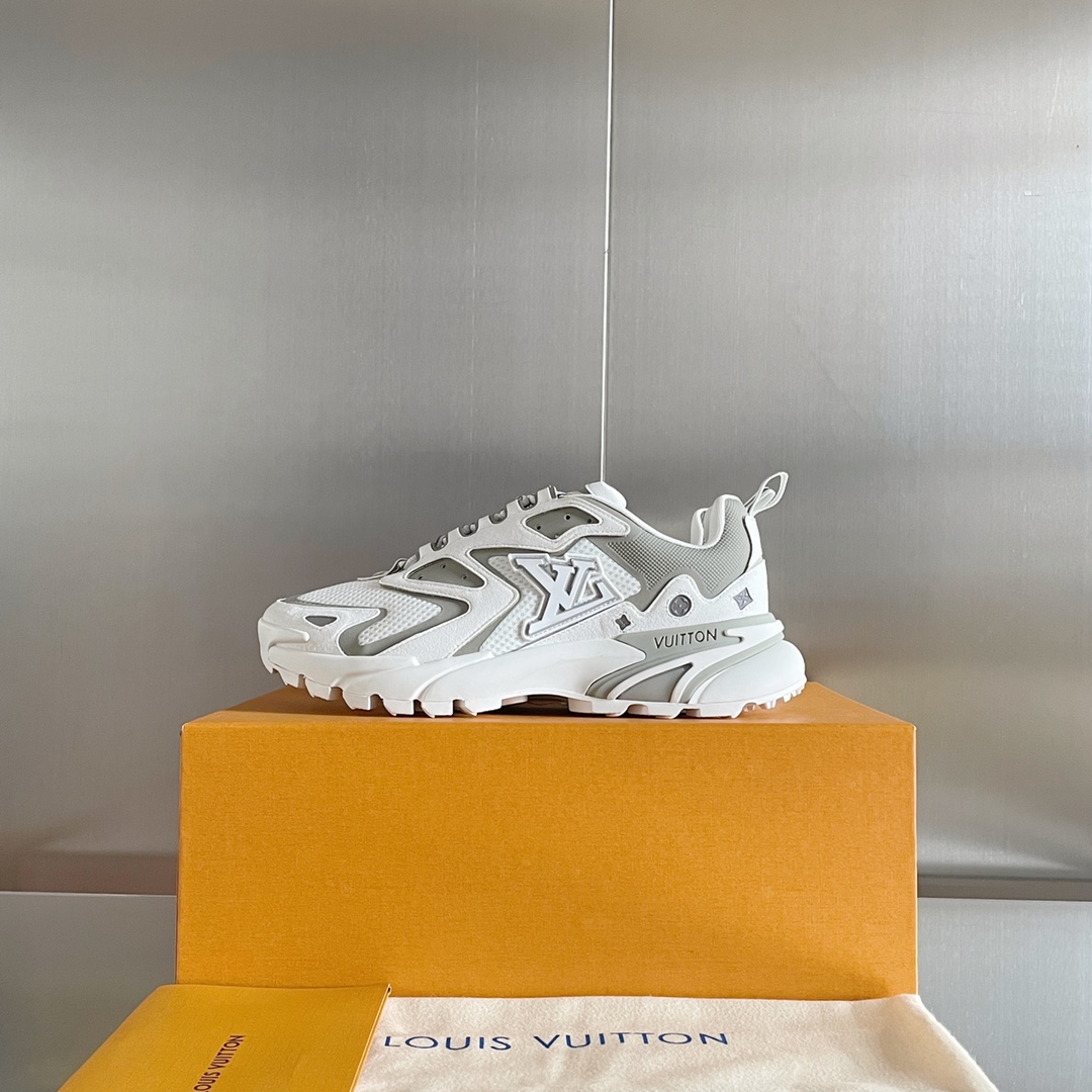 Louis Vuitton LV Runner Tatic Sneaker Size 40-46