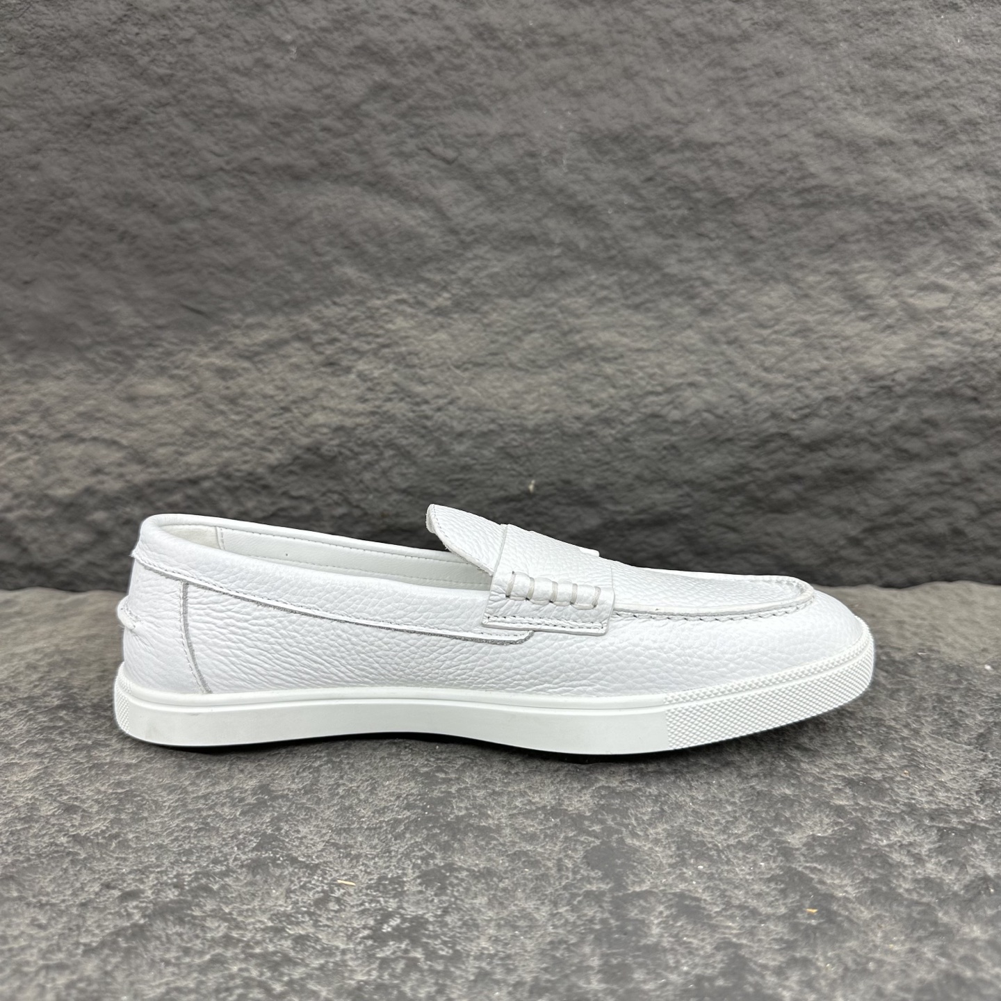 Hermes Job Unisex Loafers Size 35-46