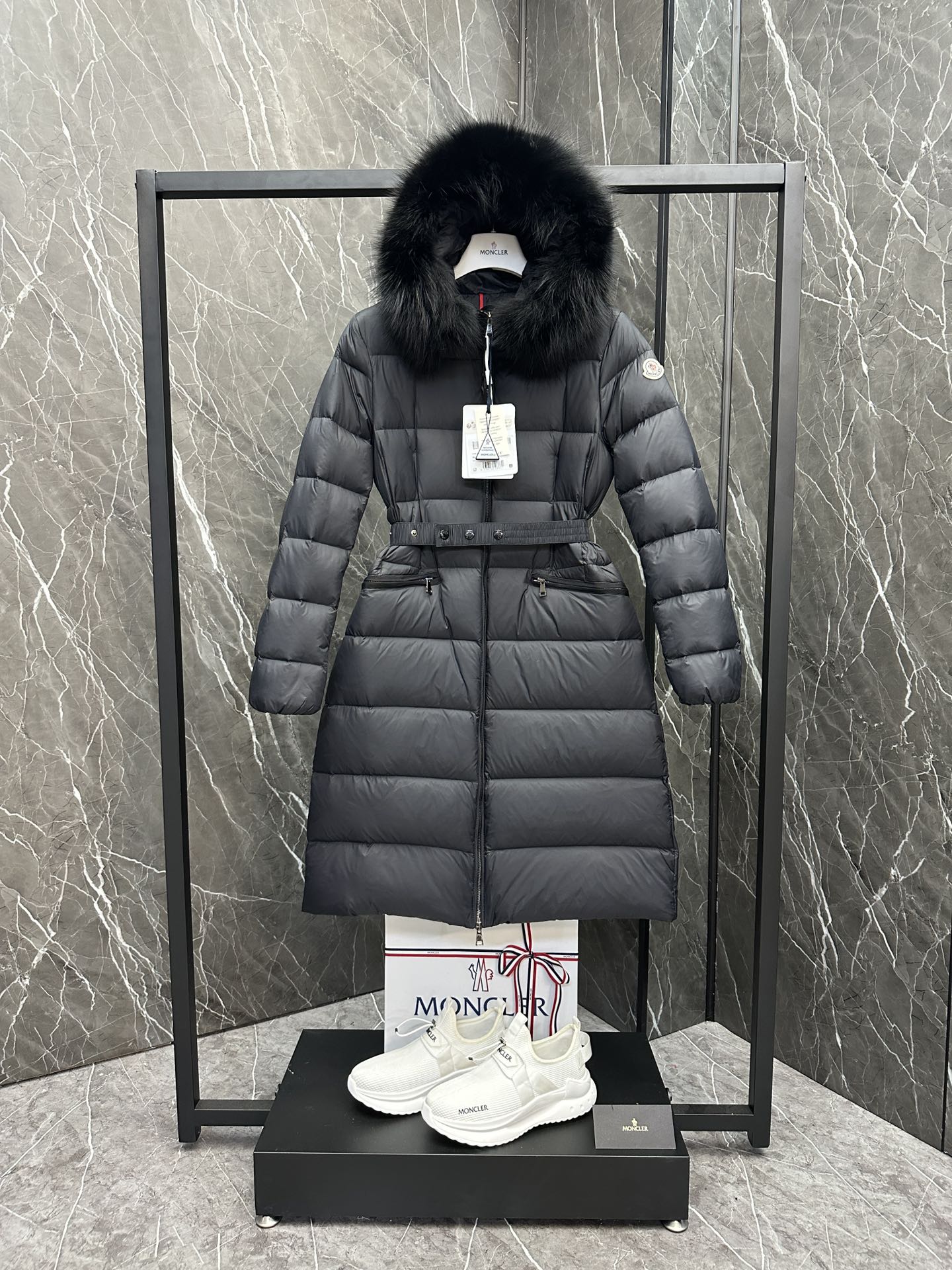 Moncler Boed Long Women Down Jacket Size S-XL
