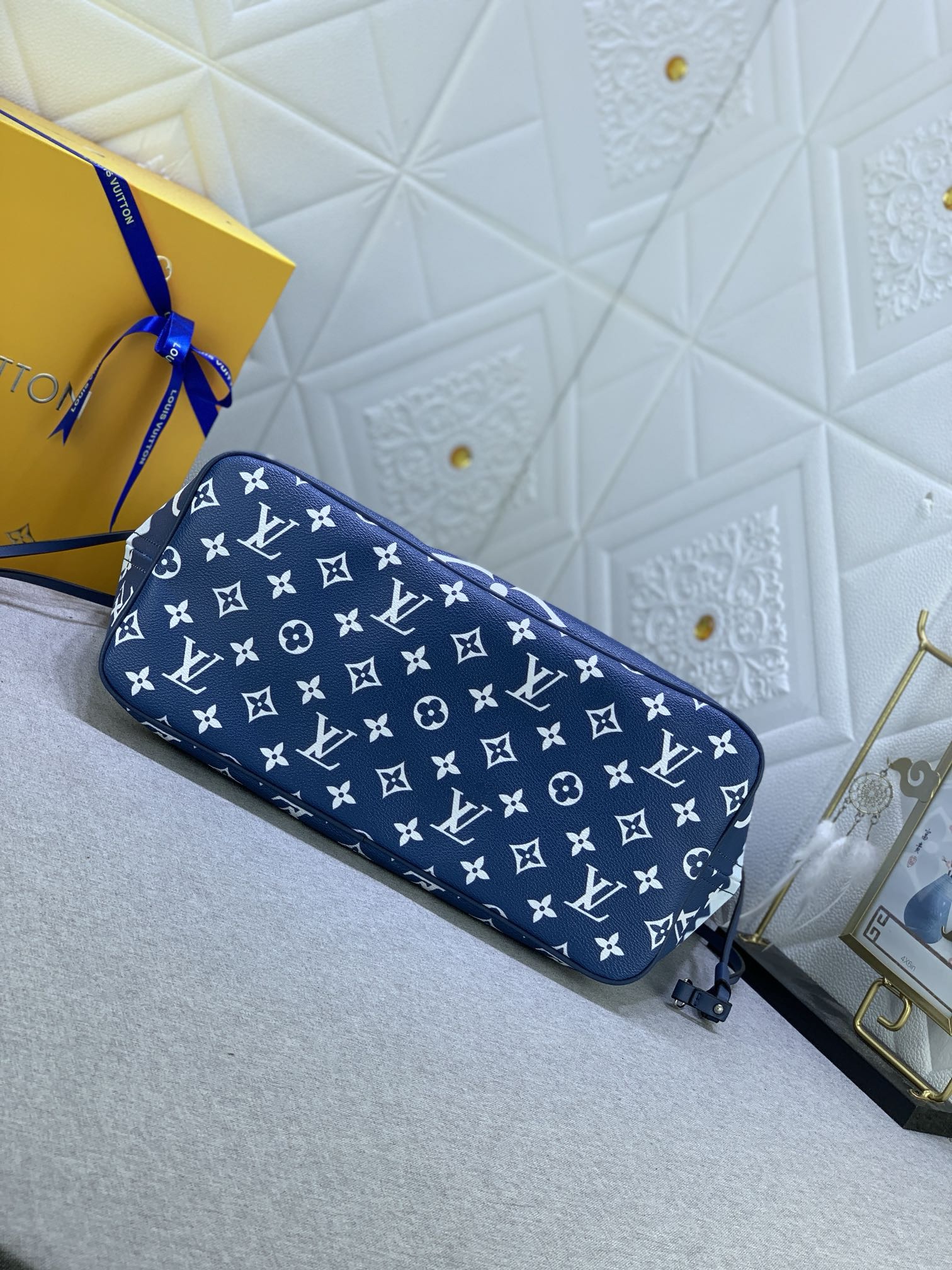 Louis Vuitton Shopping Bags 31*28.5*17cm