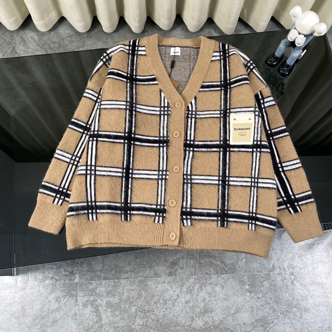 Burberry Classic style Jacket Sweatshirt Size S-L