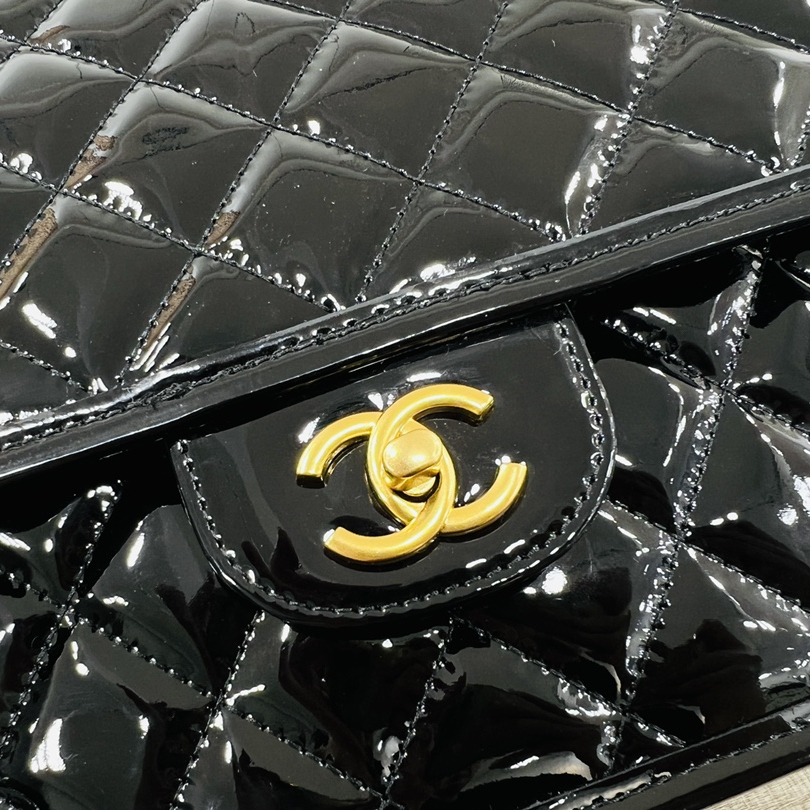 Chanel Women Backpack Bags Size 31.5*31*9cm