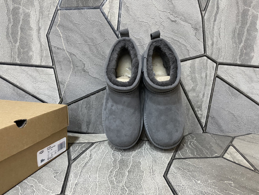 UGG Women Boots Size 35-40