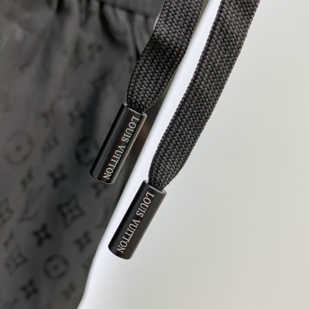 Louis Vuitton Sommeranzug Size M-XXL