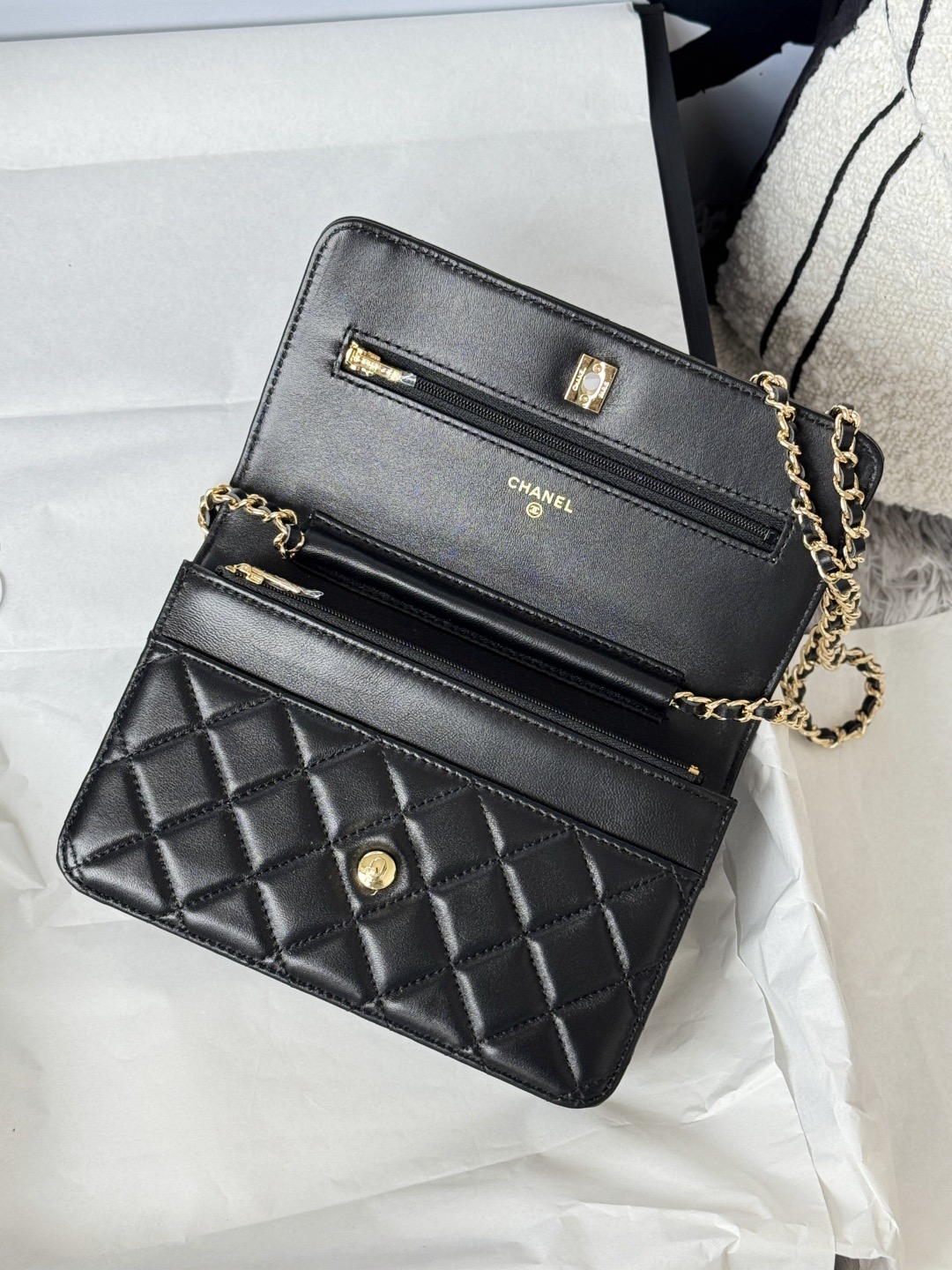 Chanel AP4241 woc Shoulder Bags 19*12*3cm