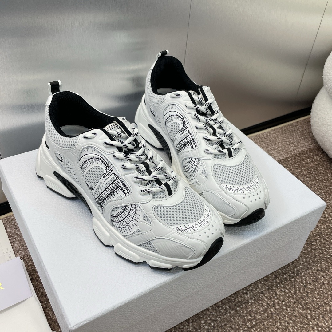 Dior Chrono Sneaker Size 35-41
