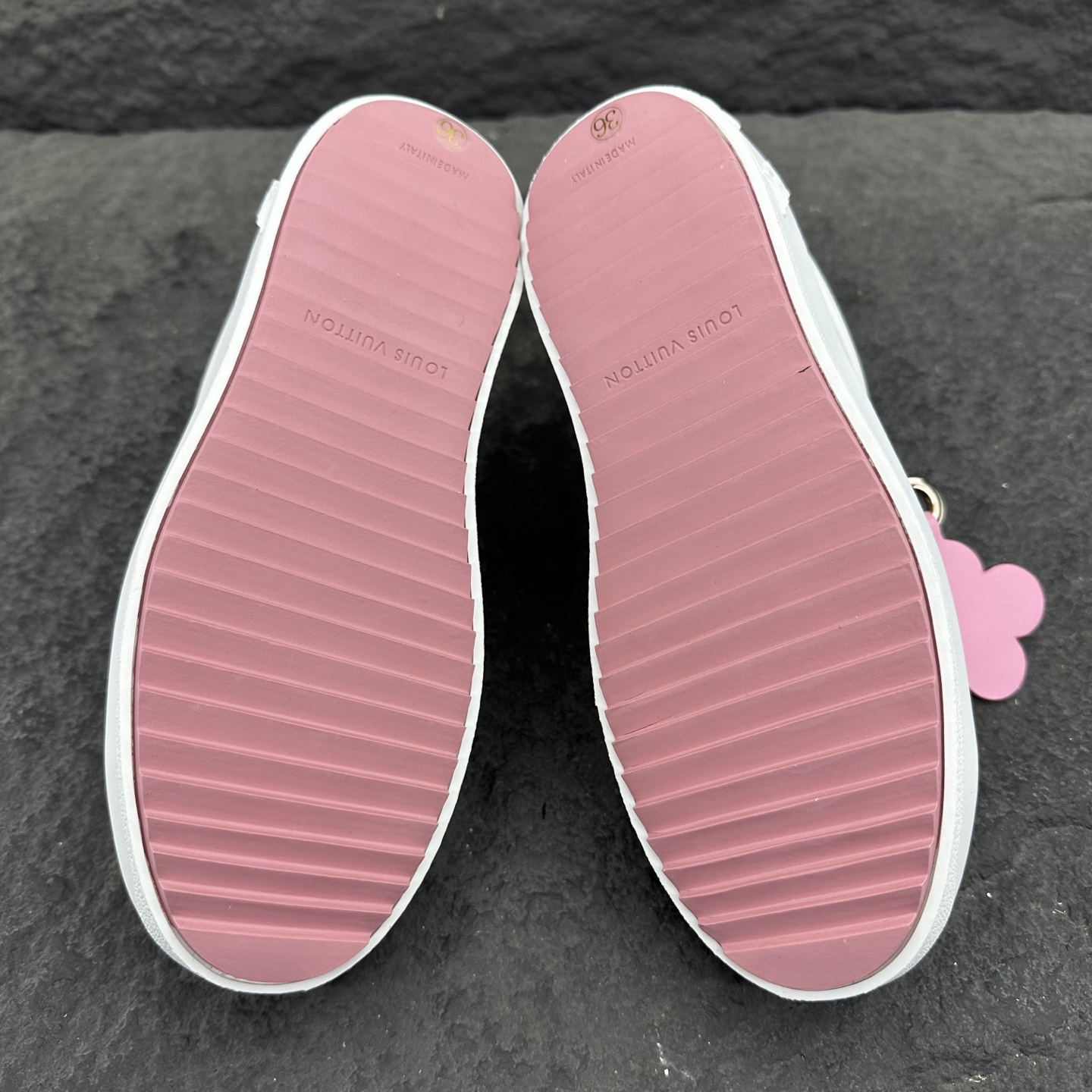 Louis Vuitton Time Out Sneaker Size 36-46