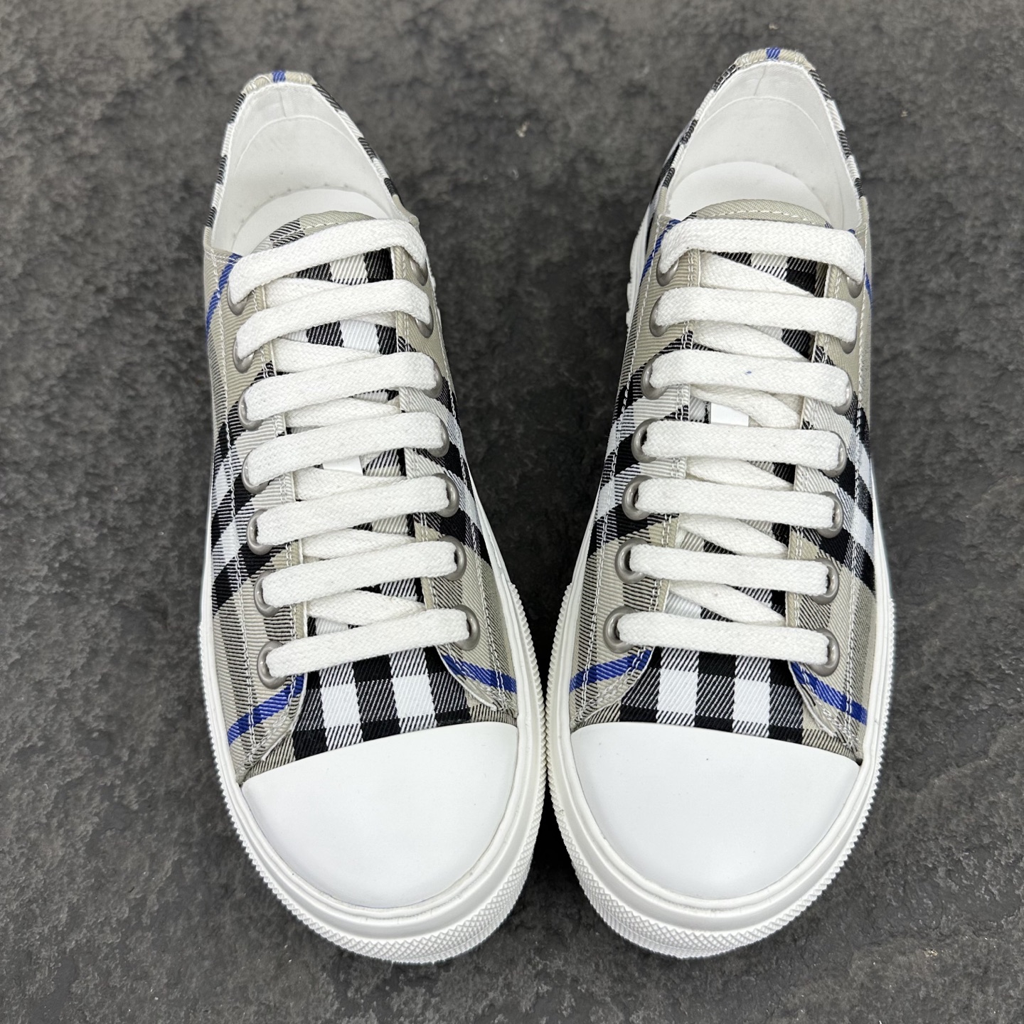 Burberry Sneaker Size 36-45