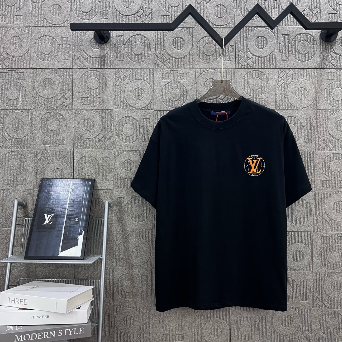 Louis Vuitton T Shirt  Embroider Logo Size XS-L