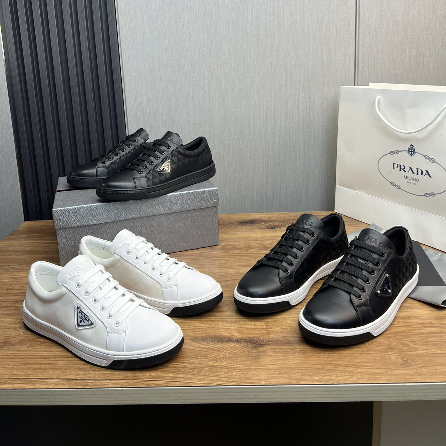 Prada New Sneaker Size 36-46 3-Color