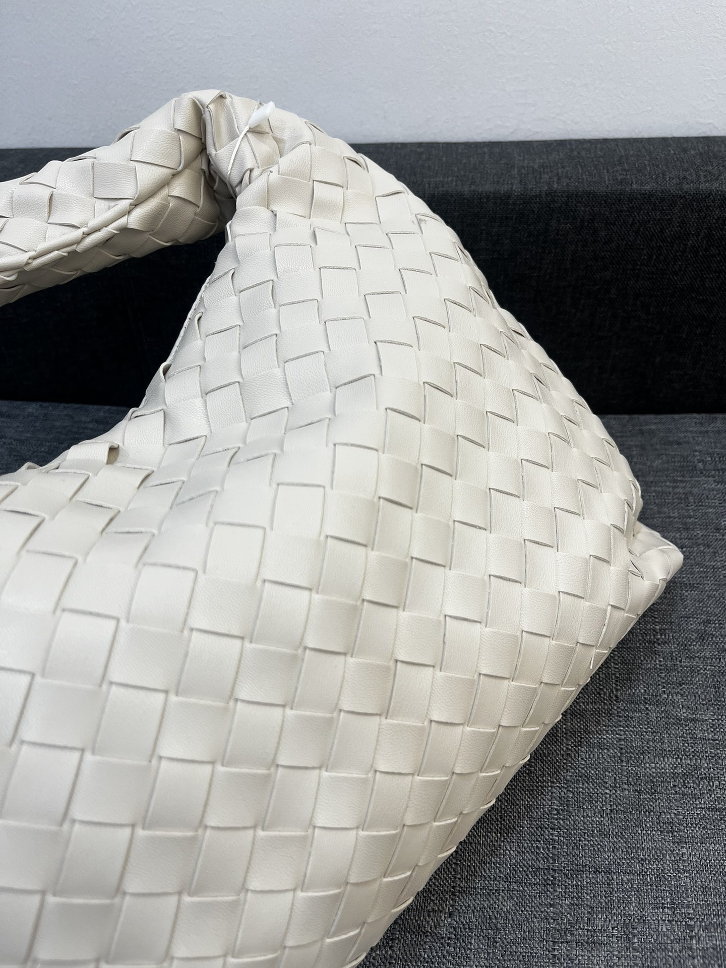 Bottega Veneta HO Shoulder Bags 40*24cm