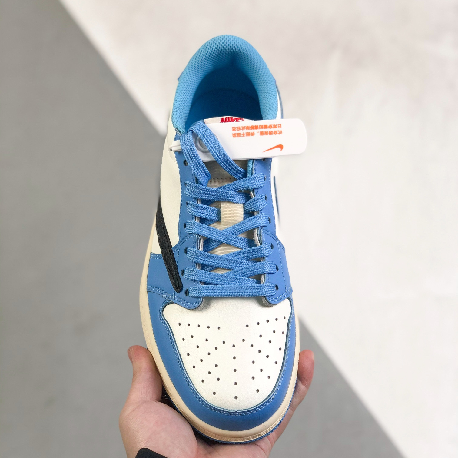 Nike Air Jordan 1 x Travis Scott Low Top Sneaker Shoes Gr. 36-46