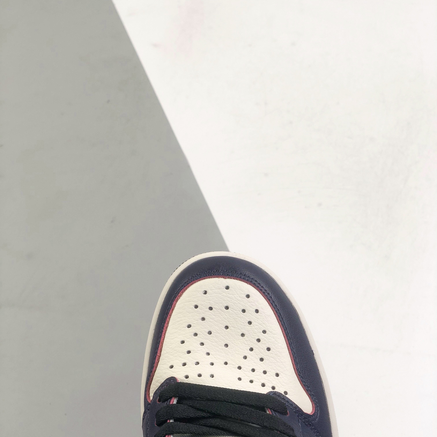 Nike Air Jordan 1 High Top Sneakers Shoes Gr. 36-46