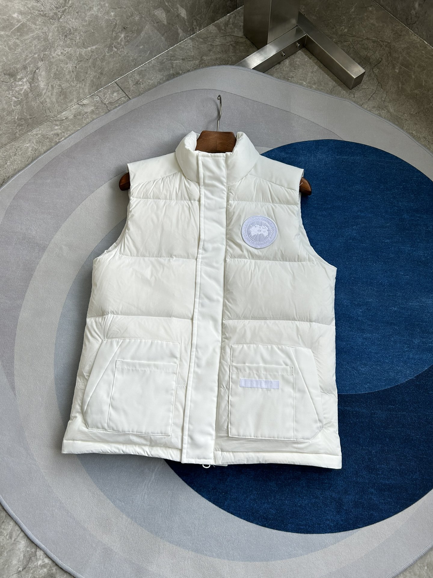 Canada Goose Paradigm Freestyle Vest-WD Men Winter Vest Size XS-XXL