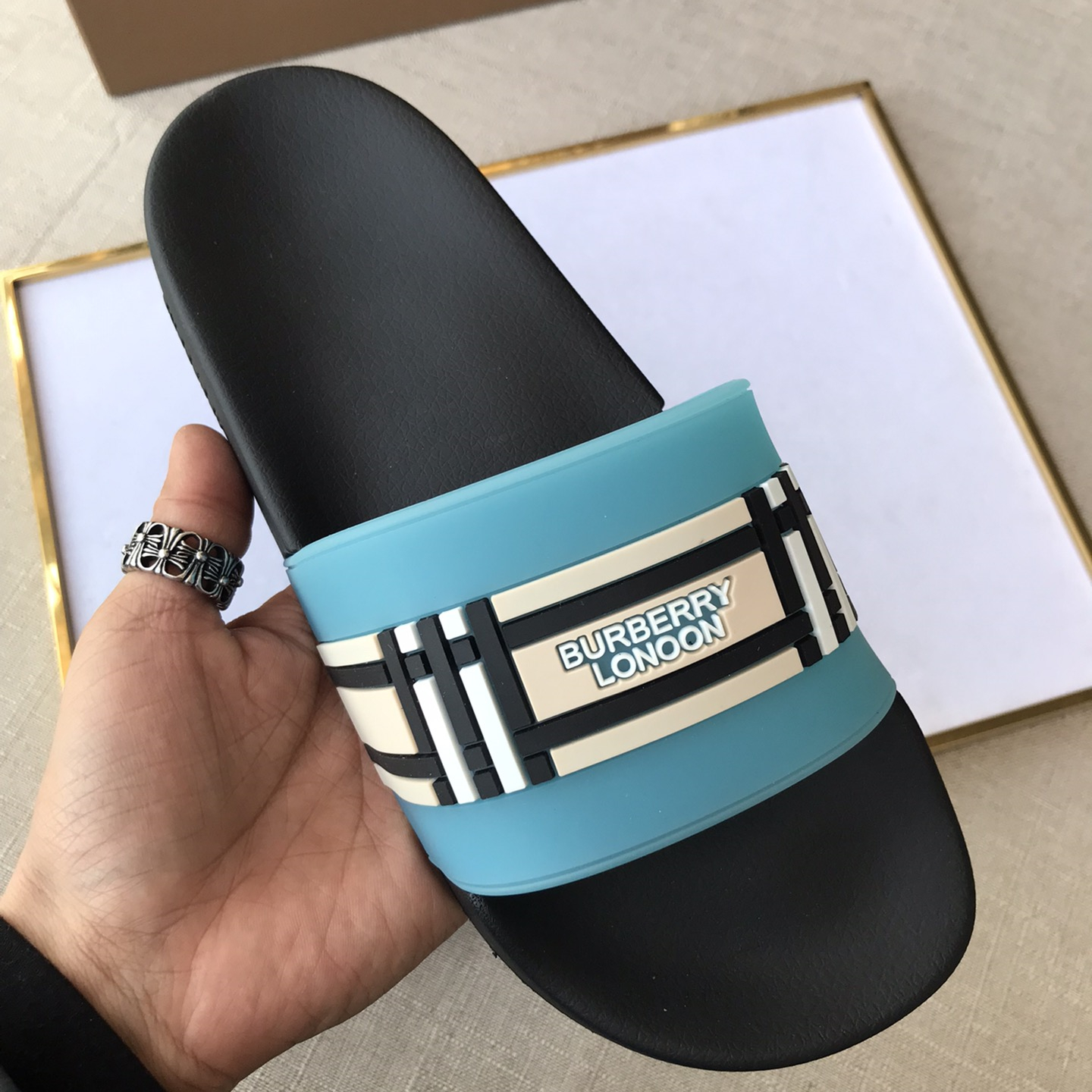 Burberry Mens Women Sandals Gr. 36-46