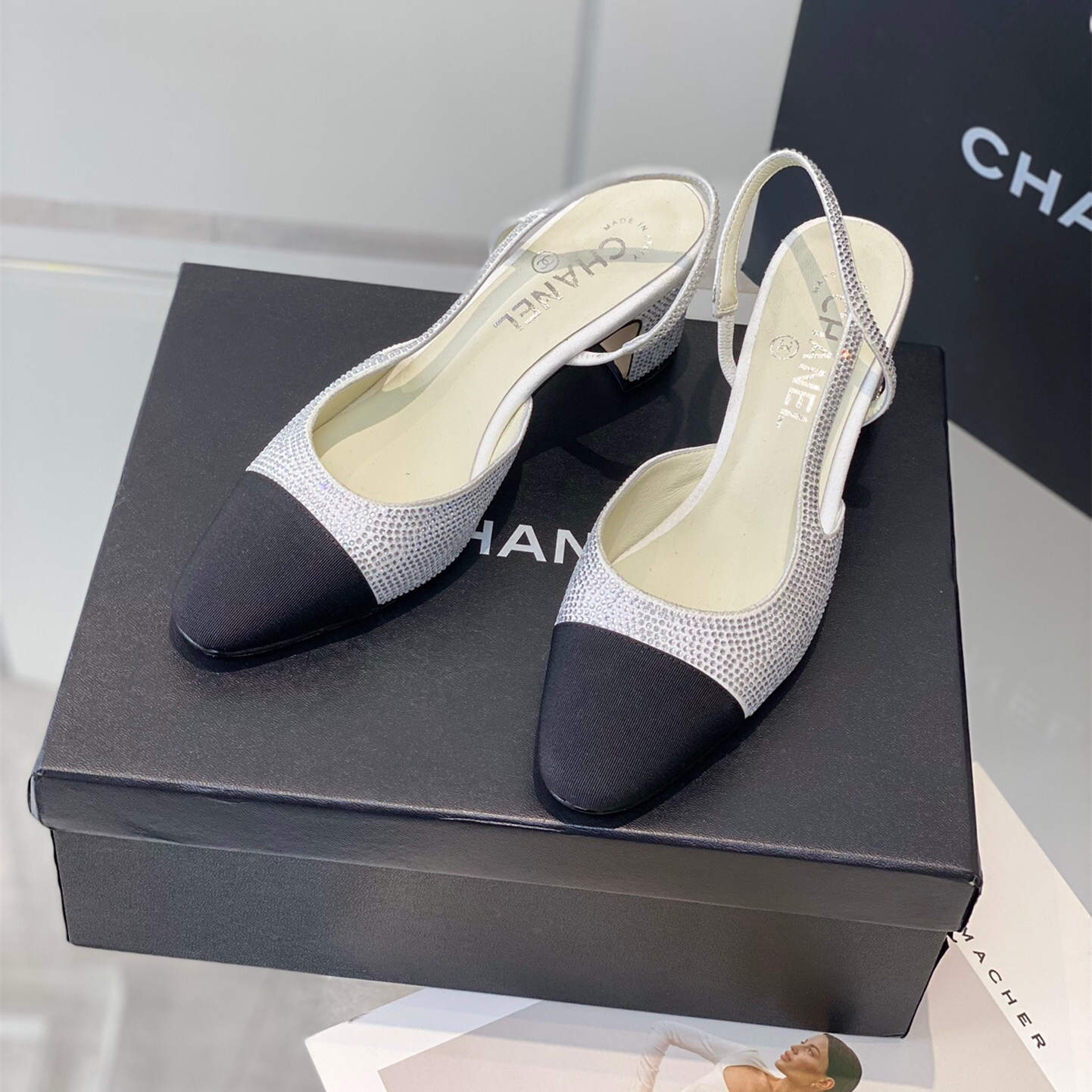 Chanel Slingbacks Pumps Size 35-41 2-Color