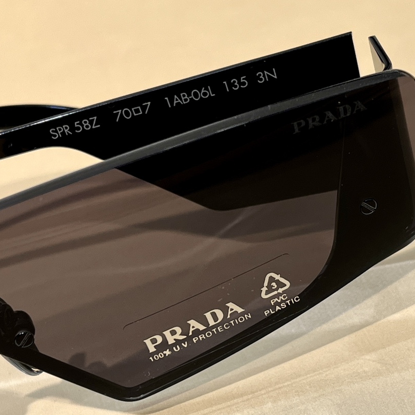 Prada Runway sunglasses SPR58Z