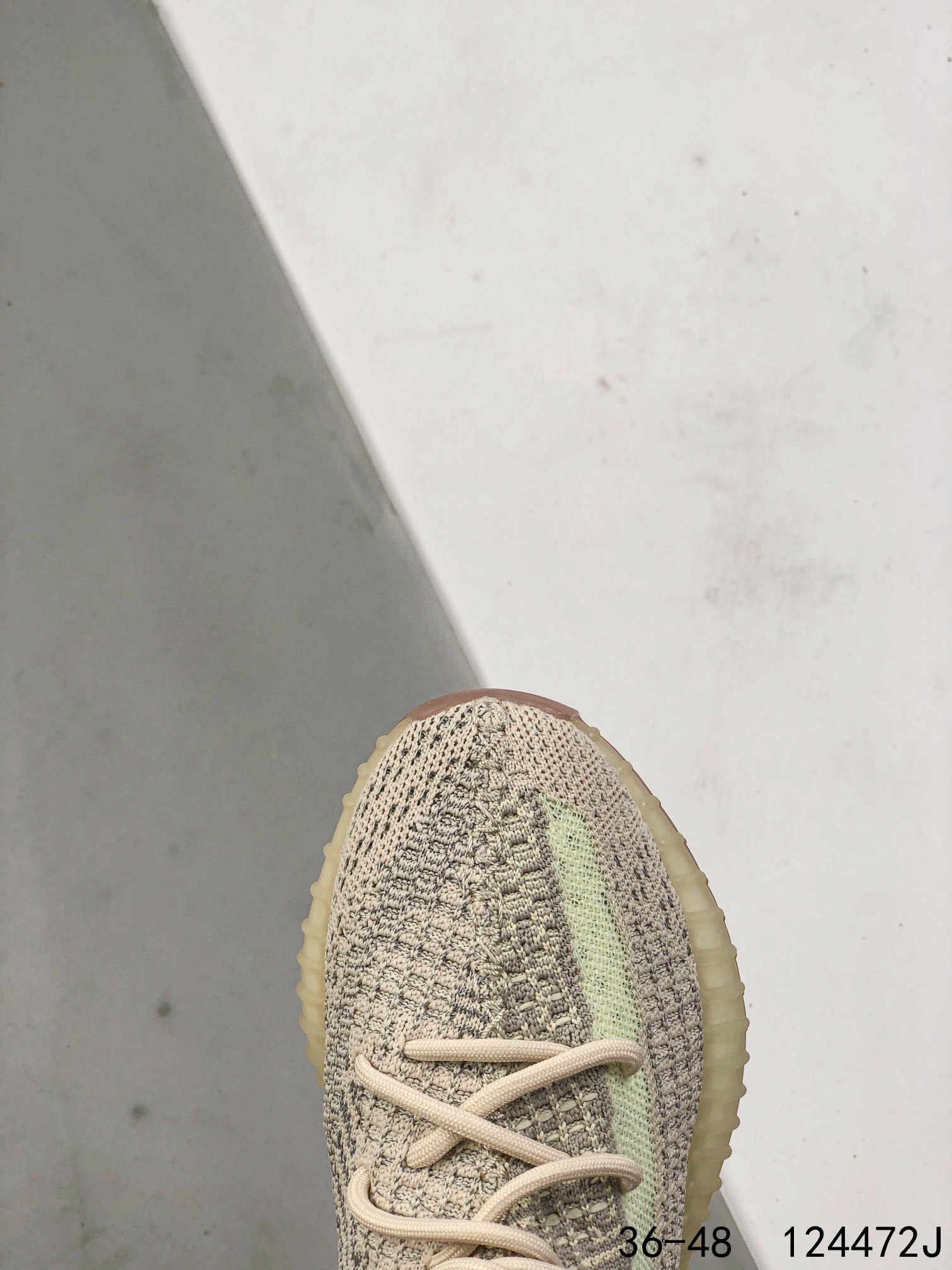 Yeezy 350 Boost 350 V2 Mens/Women Sneakers Shoes Light Brown 36 - 45