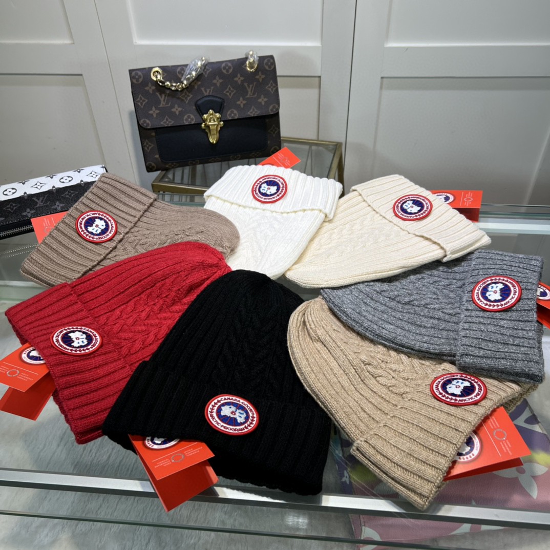 Canada Goose Knitted Hat